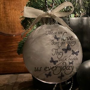 Memorial floating ornament